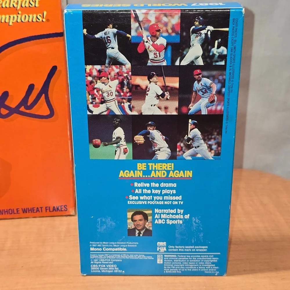 Lot of Minnesota Twins Baseball‎ Collectibles Wheaties Coke Bobble Heads VHS VTG